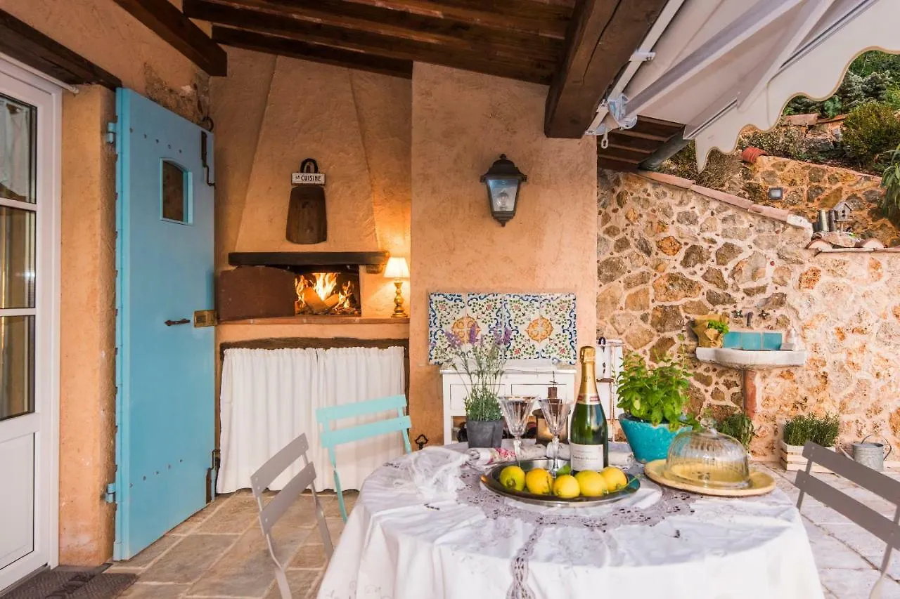 빌라 Charming Farmhouse In The Hills, Private Pool, Sea View, Dream Panorama 카마이오레