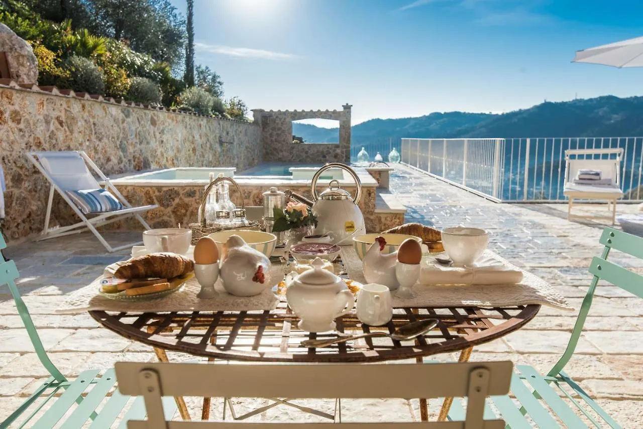 빌라 Charming Farmhouse In The Hills, Private Pool, Sea View, Dream Panorama 카마이오레